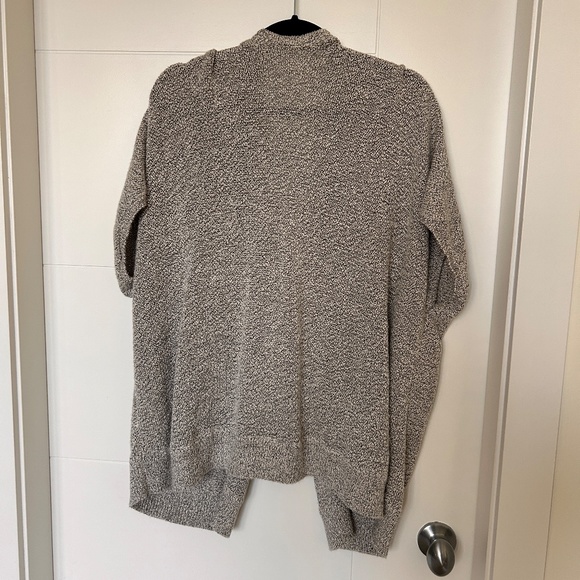 COMMUNITY | Aritzia Ionic Cape | XXS - Picture 10 of 11